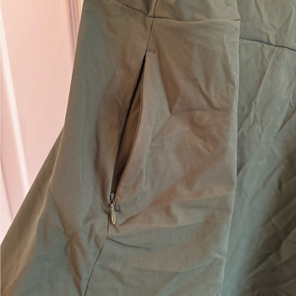 Roots x Alder Dress - Picture 3 of 4